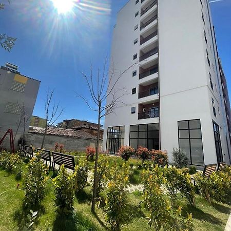 Center Tirana Goldi Apartment Εξωτερικό φωτογραφία